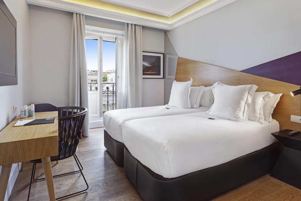 One Shot Recoletos Hotel Мадрид Екстериор снимка