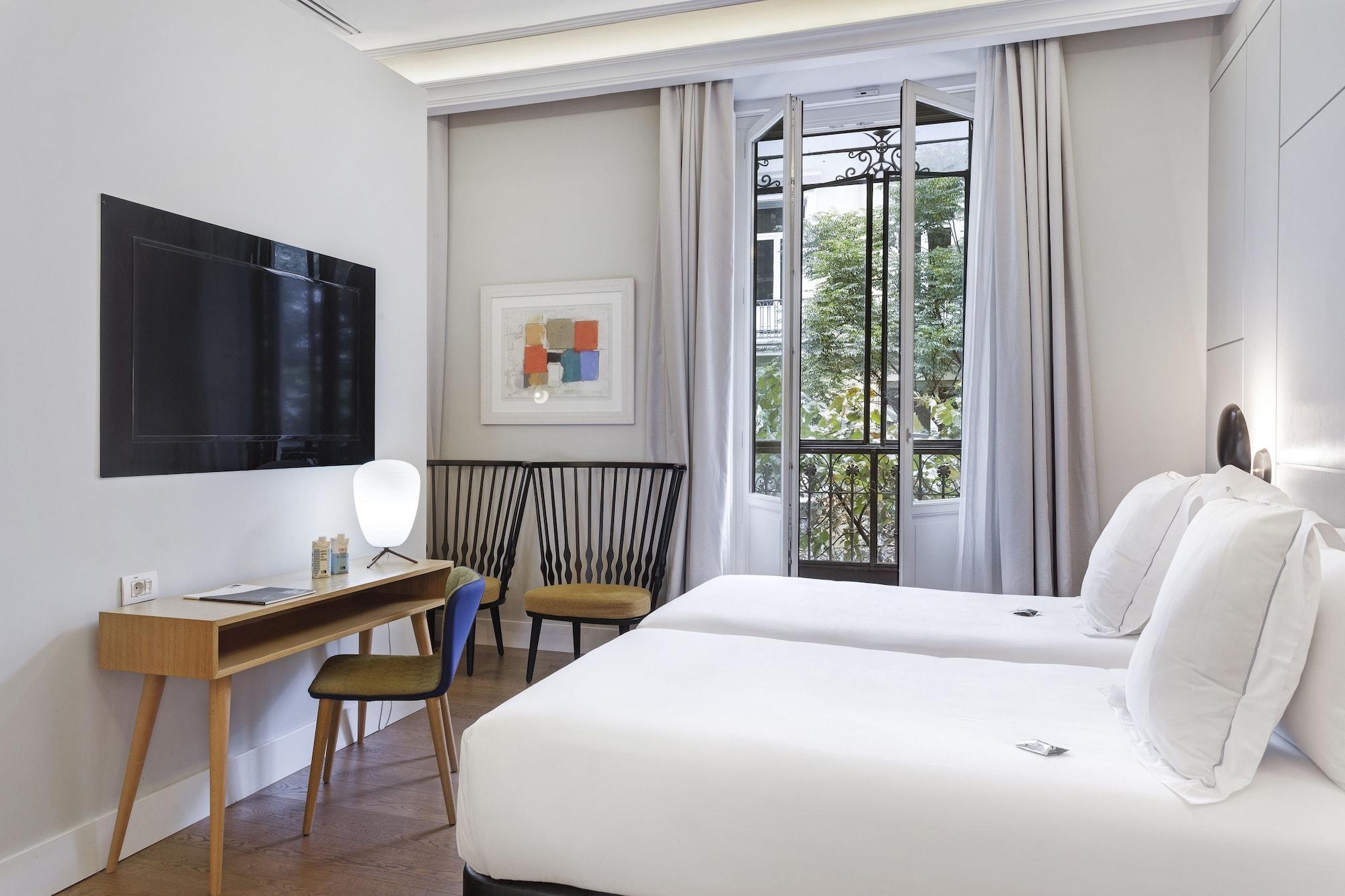 One Shot Recoletos Hotel Мадрид Екстериор снимка